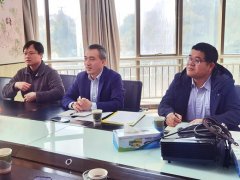 加強(qiáng)校企合作，推進(jìn)產(chǎn)學(xué)研深度融合